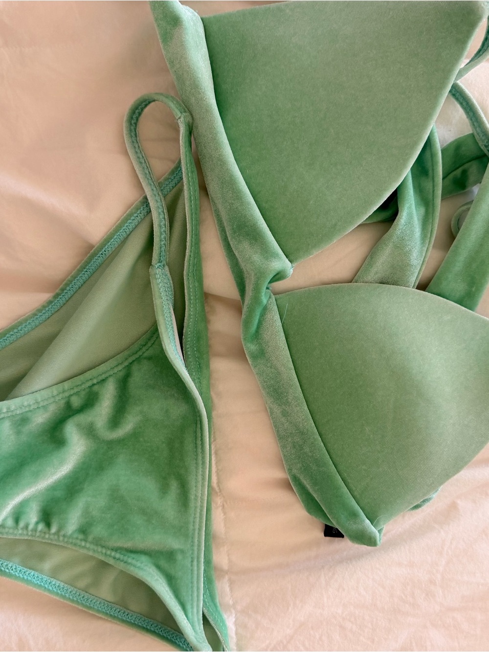 PrettyLittleThing Mint Green Velvet Triangle Bikini Set